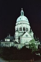 Christuskirche in Mainz bei Nacht Christuskirche in Mainz bei Nacht